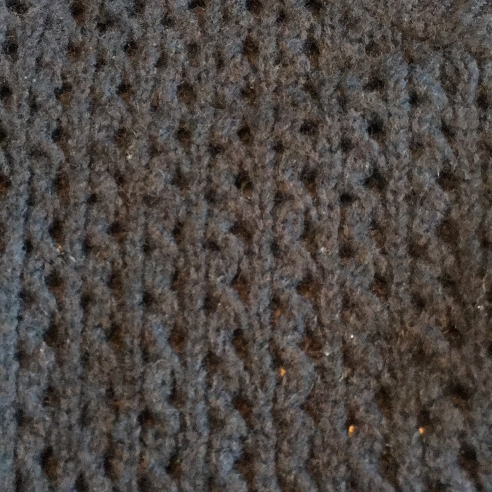 Abercrombie blue knit sweater. - Picture 4 of 4